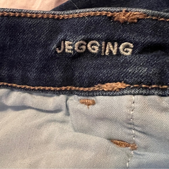 American Eagle Next Level Stretch Jeggings - Picture 11 of 11